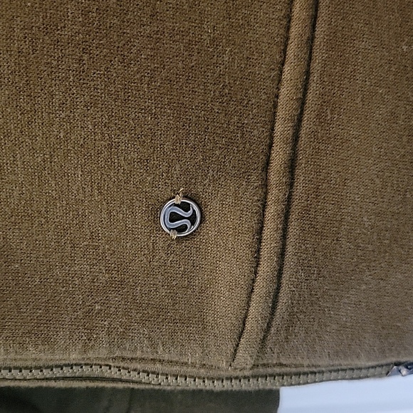 Lululemon Yes Fleece Pullover Crewneck - Military Green - 4 - Picture 12 of 13